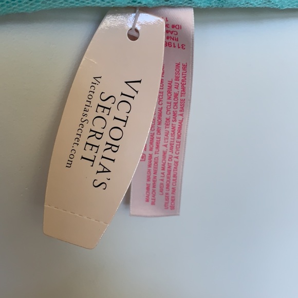 Victoria’s Secret Lace Bralette - Picture 5 of 5